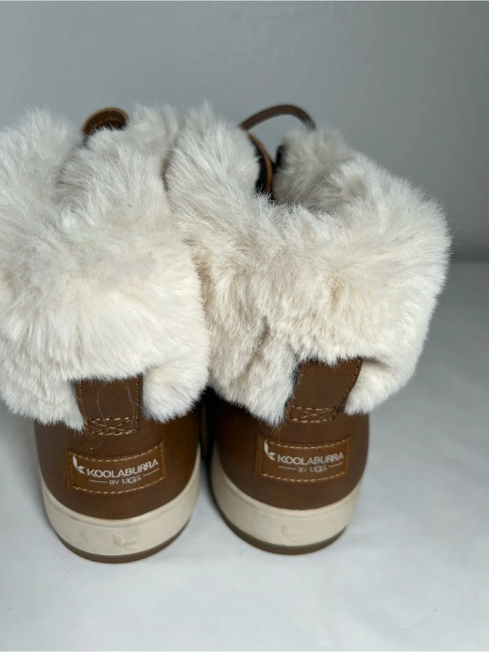 Koolaburra by Ugg boots size 9